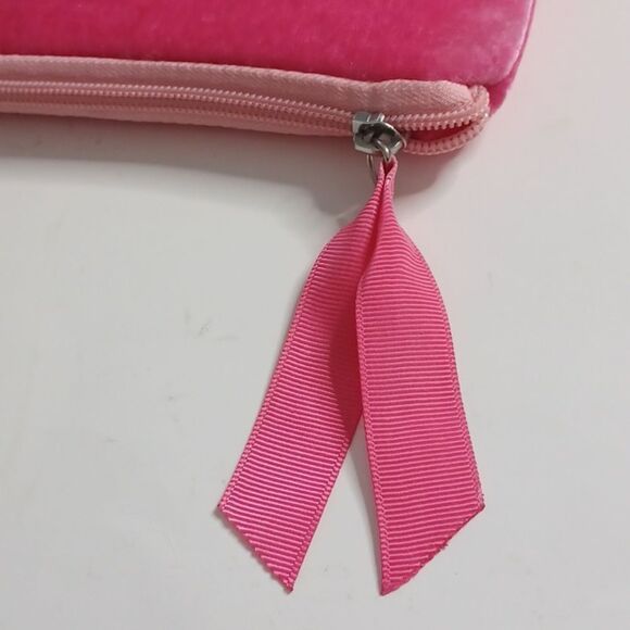 Benefit Womens Makeup Pouch - Picture 3 of 11